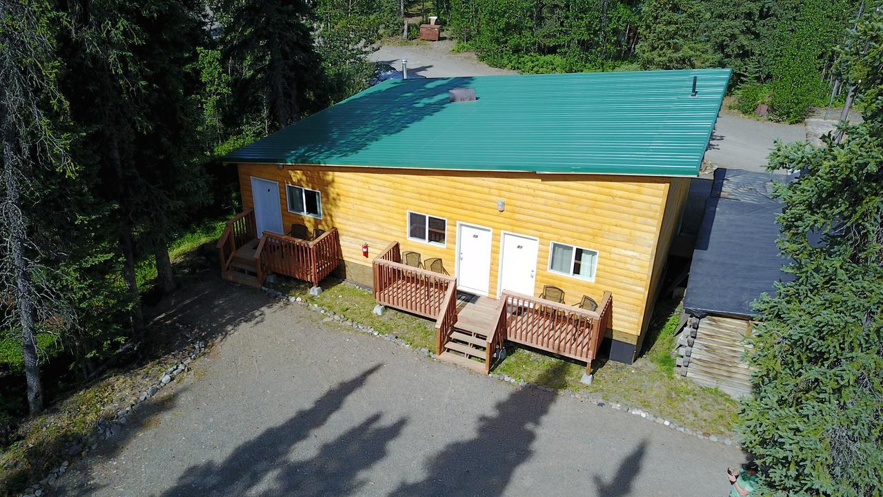 Carlo Creek Lodge
